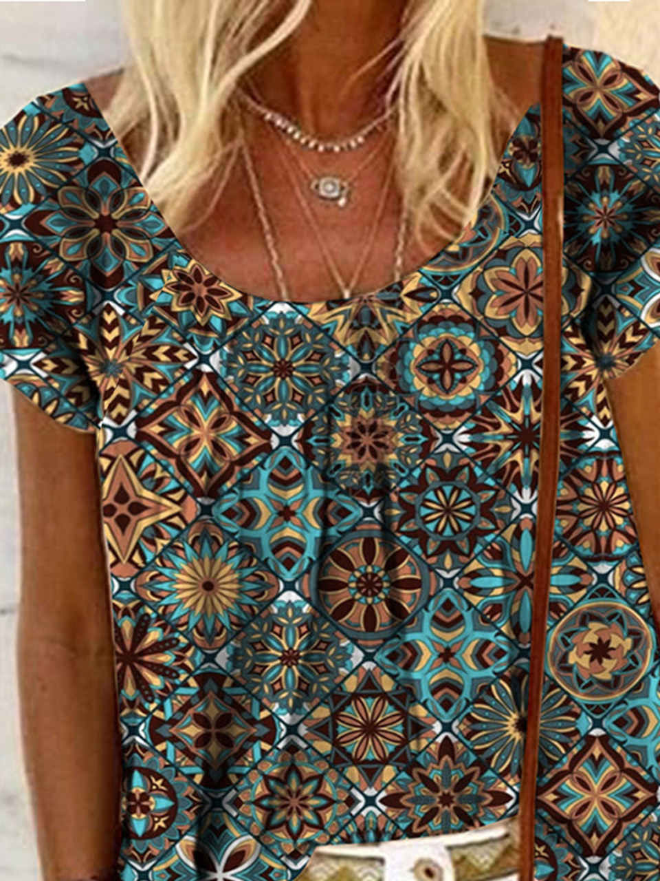 Geometric Vacation T-Shirt for Women Round Neck Tribal Short Sleeve Top