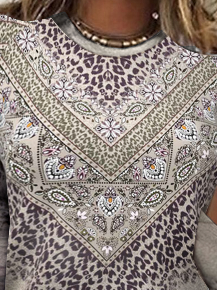 Ethnic Crew Neck Casual Loose Knitted T-Shirt