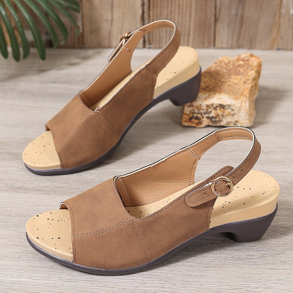 Spring and summer new fish mouth beach thick heel one word buckle simple thick heel high heel women's sandals