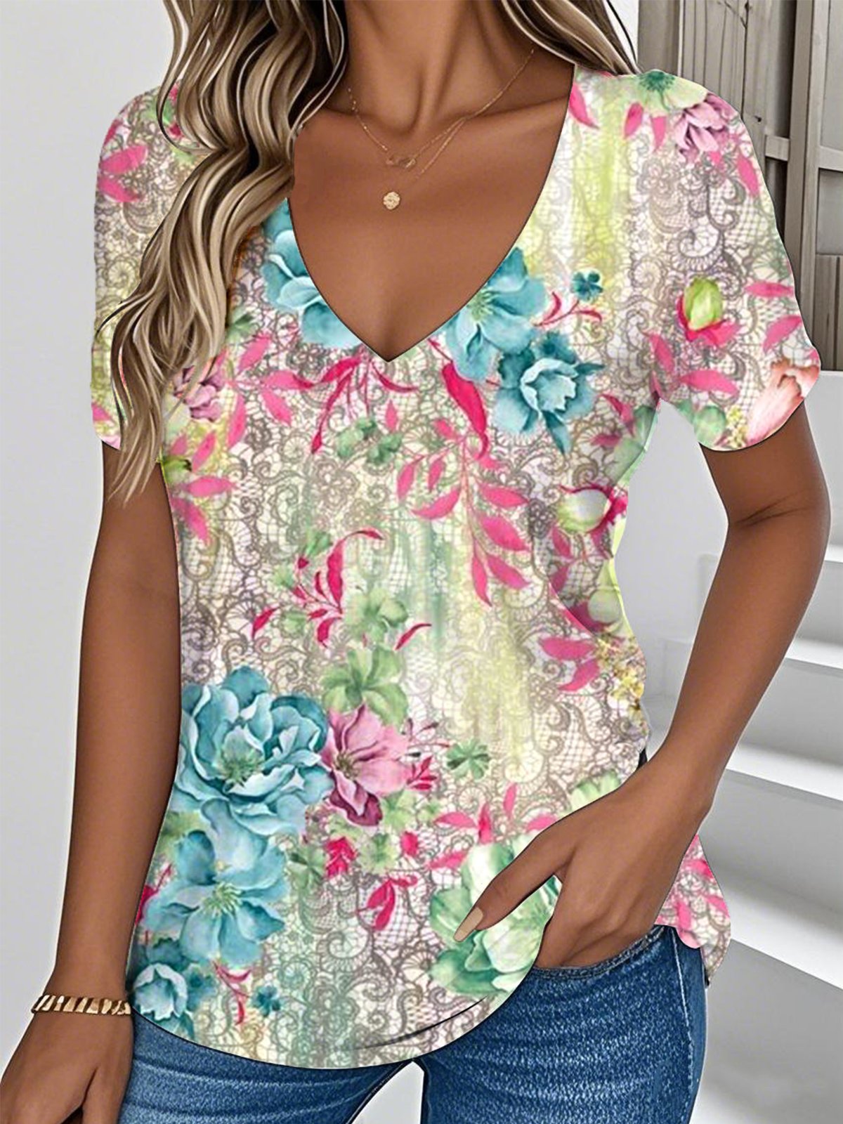 V Neck Loose Ethnic Botanical Pattern T-Shirt
