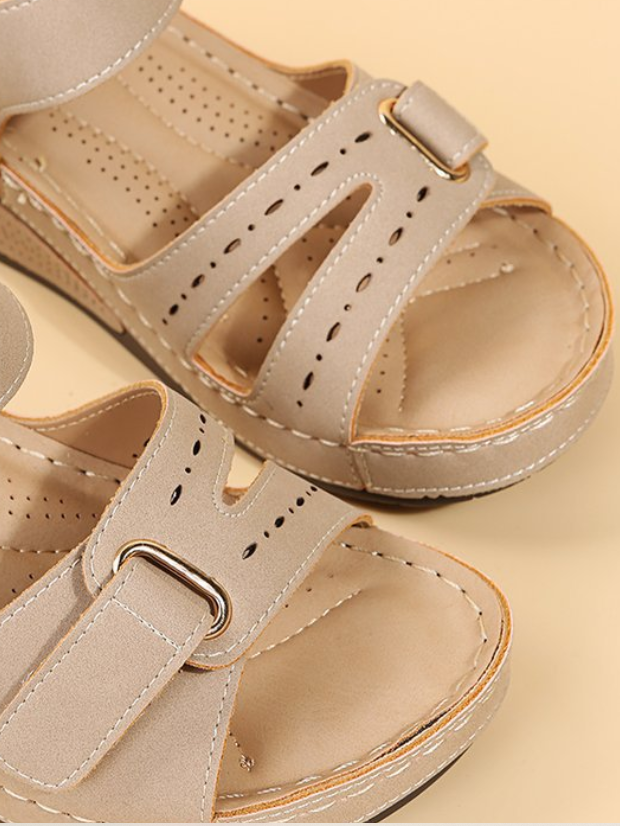 Roman Style Velcro Beach Fish Mouth Sandals Women's Outdoor Casual Mid-heel Sandals