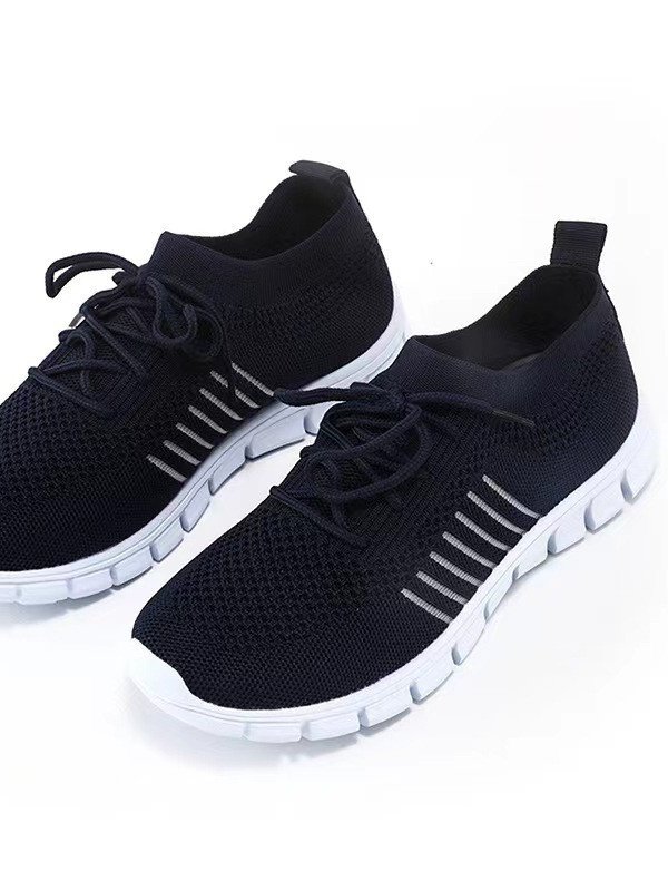 Spring And Autumn Flyknit Breathable Non-slip Lightweight Mesh Sports Shoes