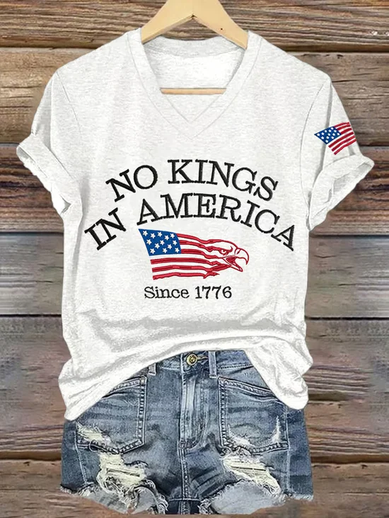 V-neck Retro No Kings In America Since 1776 Print T-Shirt