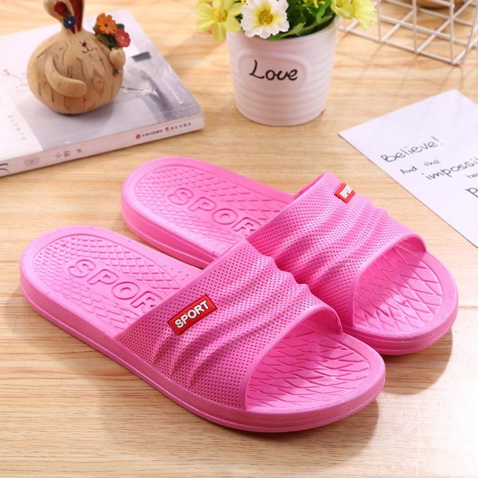 Daily Bathroom Plastic Unisex Slippers anniecloth
