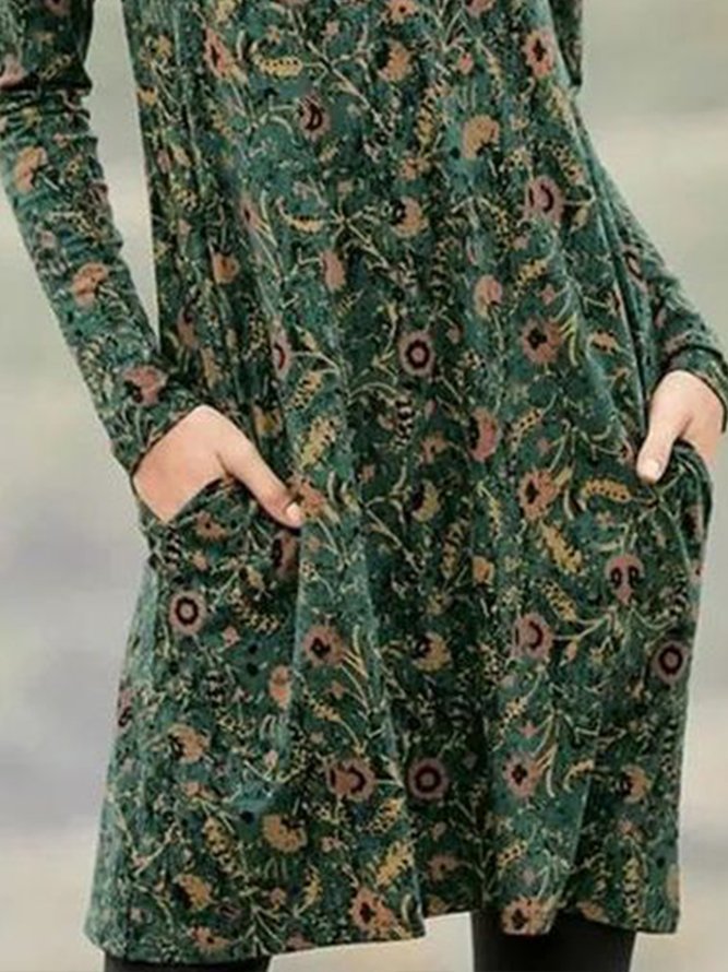 Long sleeved round neck retro family style cashew blossom elastic knitted dress